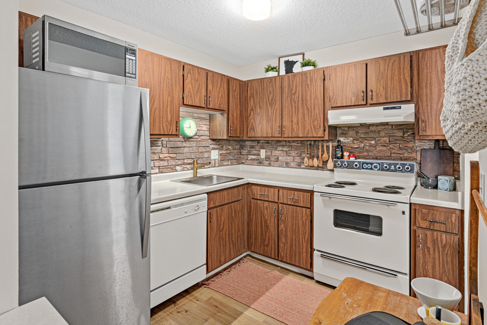 1871 Silver Bell Road, Unit 309 Eagan, MN 55122 - Photo 10 of 40