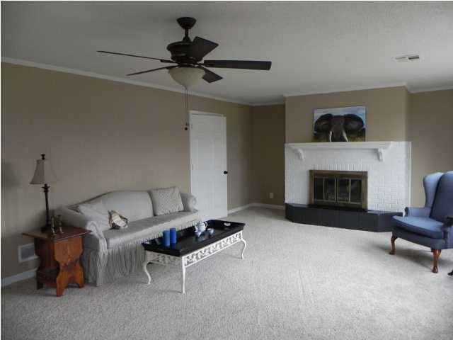 4412 Meadowridge Road Evansville, IN 47710 - Photo 16 of 30 Gallery Image 16