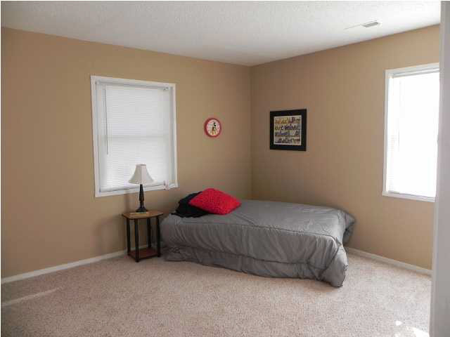 4412 Meadowridge Road Evansville, IN 47710 - Photo 22 of 30 Gallery Image 22