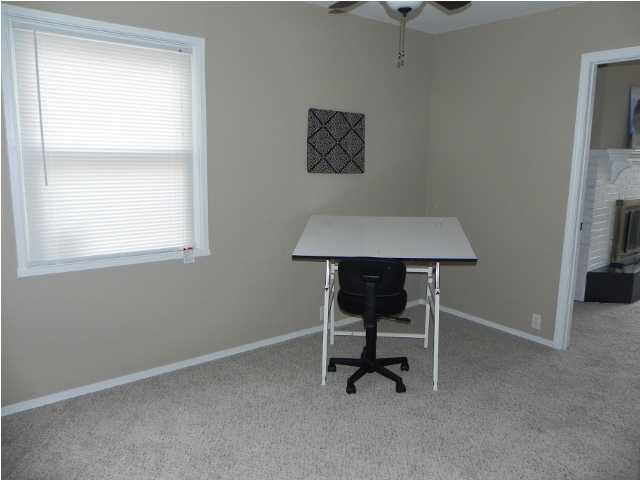4412 Meadowridge Road Evansville, IN 47710 - Photo 24 of 30 Gallery Image 24