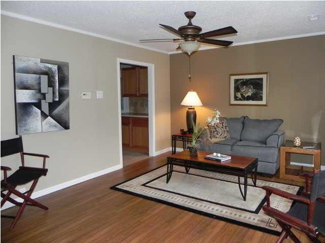 4412 Meadowridge Road Evansville, IN 47710 - Photo 5 of 30 Gallery Image 5