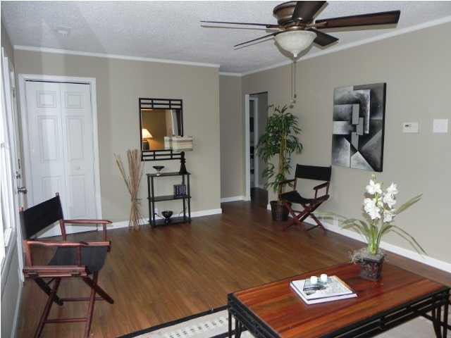 4412 Meadowridge Road Evansville, IN 47710 - Photo 6 of 30 Gallery Image 6