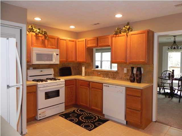 4412 Meadowridge Road Evansville, IN 47710 - Photo 10 of 30 Gallery Image 10
