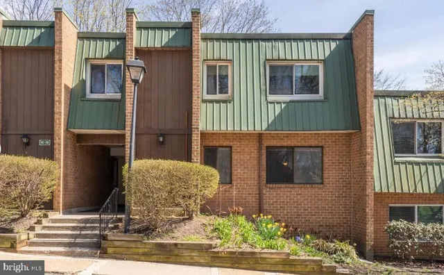 $1,700 | 707 Meadowview Lane, Unit 707, Mont Clare, PA 19453