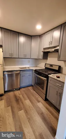 $1,700 | 707 Meadowview Lane, Unit 707, Mont Clare, PA 19453