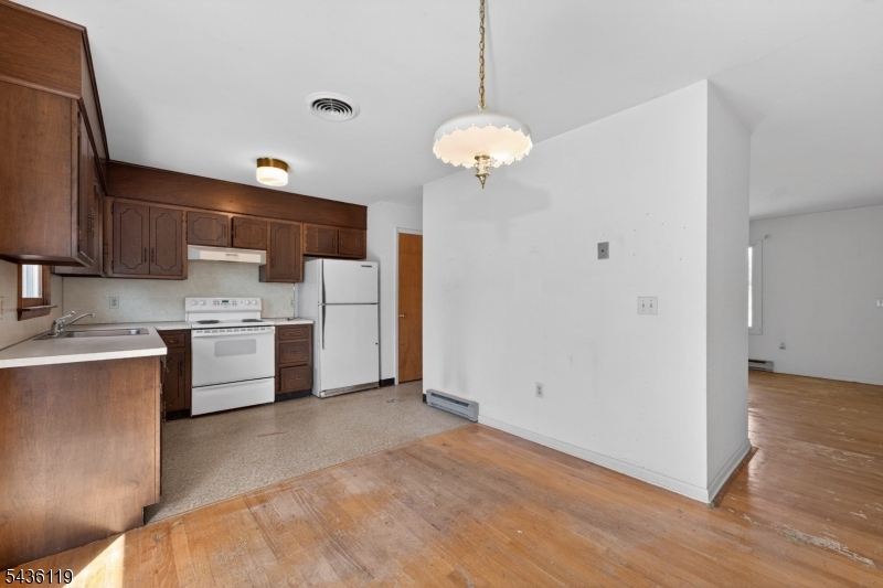 800 Lynda Road Phillipsburg, NJ 08865 - Photo 6 of 24