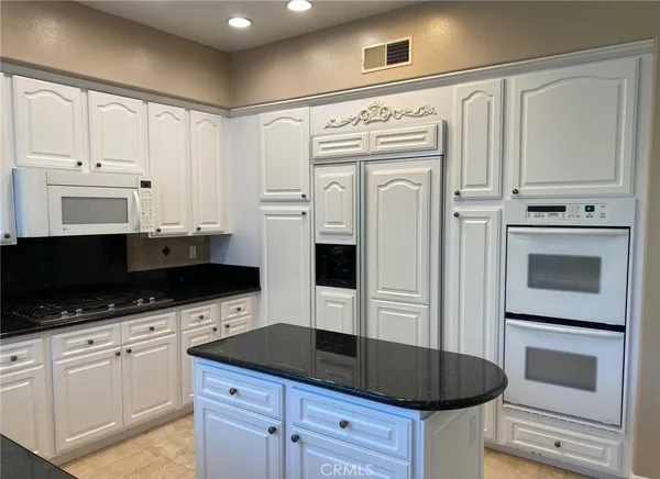 $4,500 | 357 South San Vicente Lane, Anaheim Hills, CA 92807