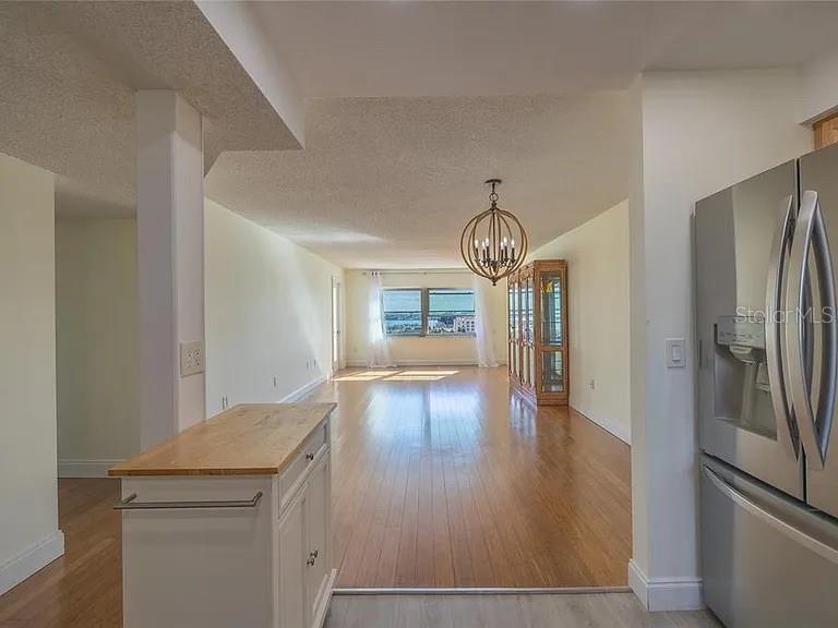 4775 Cove Circle, Unit 1002 St. Petersburg, FL 33708 - Photo 9 of 34