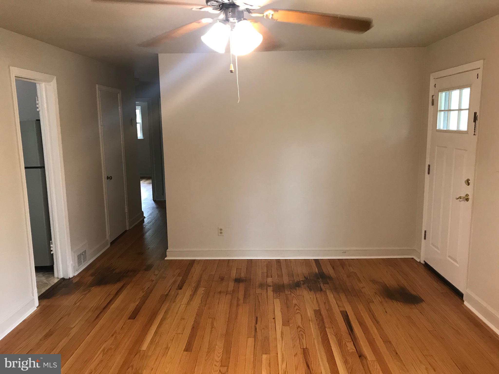 6007 Brunswick Street Springfield, VA 22150 - Photo 2 of 31