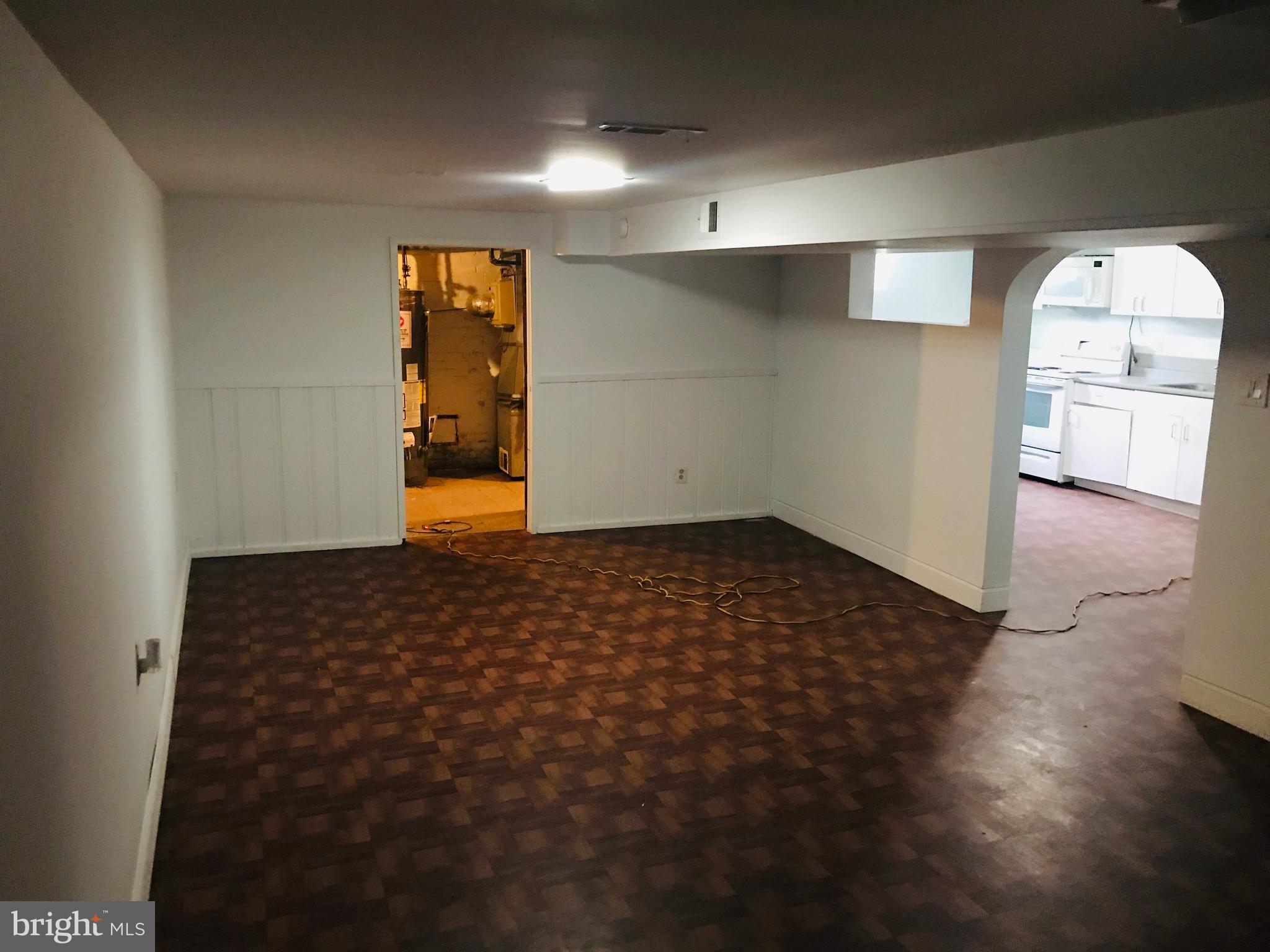 6007 Brunswick Street Springfield, VA 22150 - Photo 4 of 31