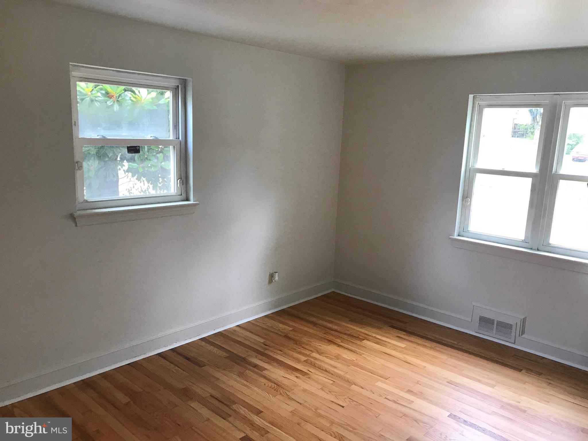 6007 Brunswick Street Springfield, VA 22150 - Photo 8 of 31