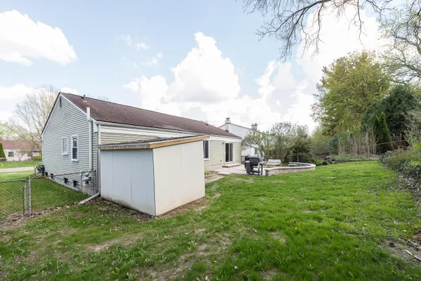 $350,000 | 88 Carriage Way, Ypsilanti, MI 48197
