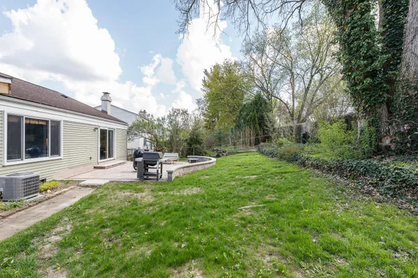 $350,000 | 88 Carriage Way, Ypsilanti, MI 48197