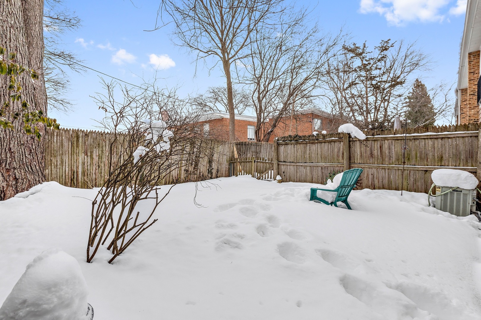 315 Hawthorn Avenue, Unit E Glencoe, IL 60022 - Photo 14 of 20