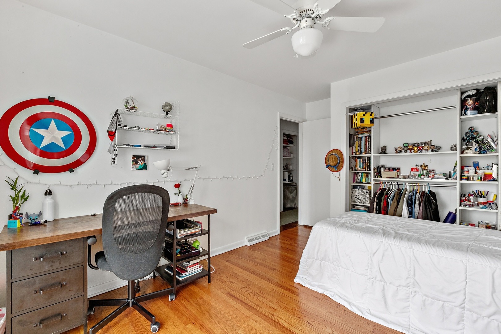 315 Hawthorn Avenue, Unit E Glencoe, IL 60022 - Photo 9 of 20