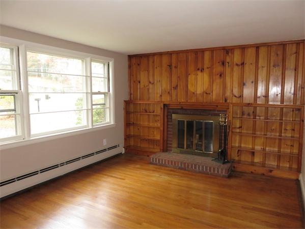 19 Eleanor Road Walpole, MA 02081 - Photo 4 of 18 Gallery Image 4