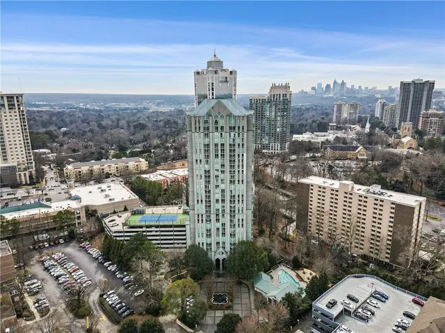 $249,400 | 2870 Pharr Ct S Northwest, Unit 1209, Atlanta, GA 30305