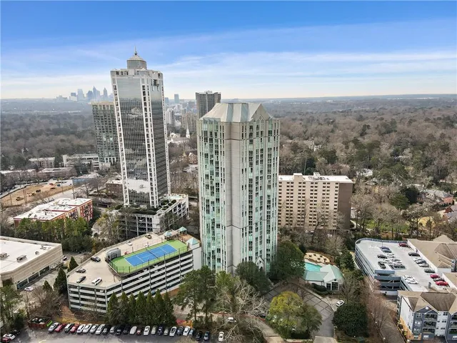 $249,400 | 2870 Pharr Ct S Northwest, Unit 1209, Atlanta, GA 30305