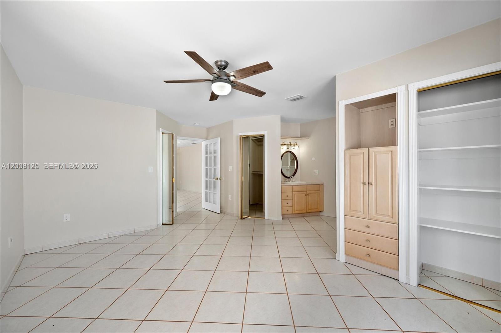 10320 Southwest 38th Terrace Miami, FL 33165 - Photo 14 of 20