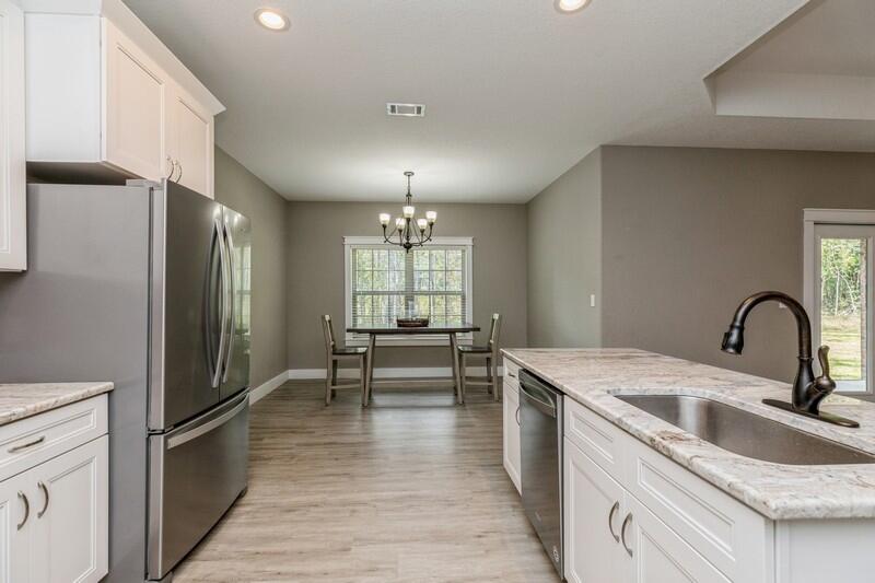 7656 4 Flags Road Laurel Hill, FL 32567 - Photo 21 of 52 KITCHEN