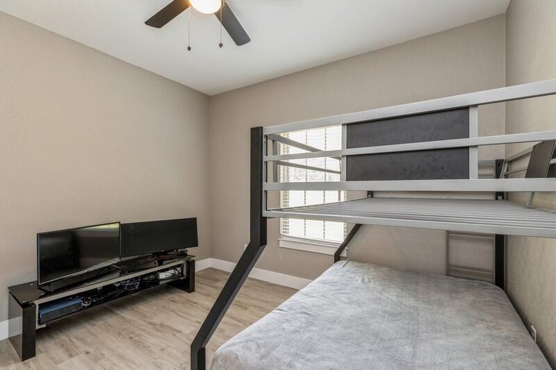 7656 4 Flags Road Laurel Hill, FL 32567 - Photo 27 of 52 BEDROOM 3