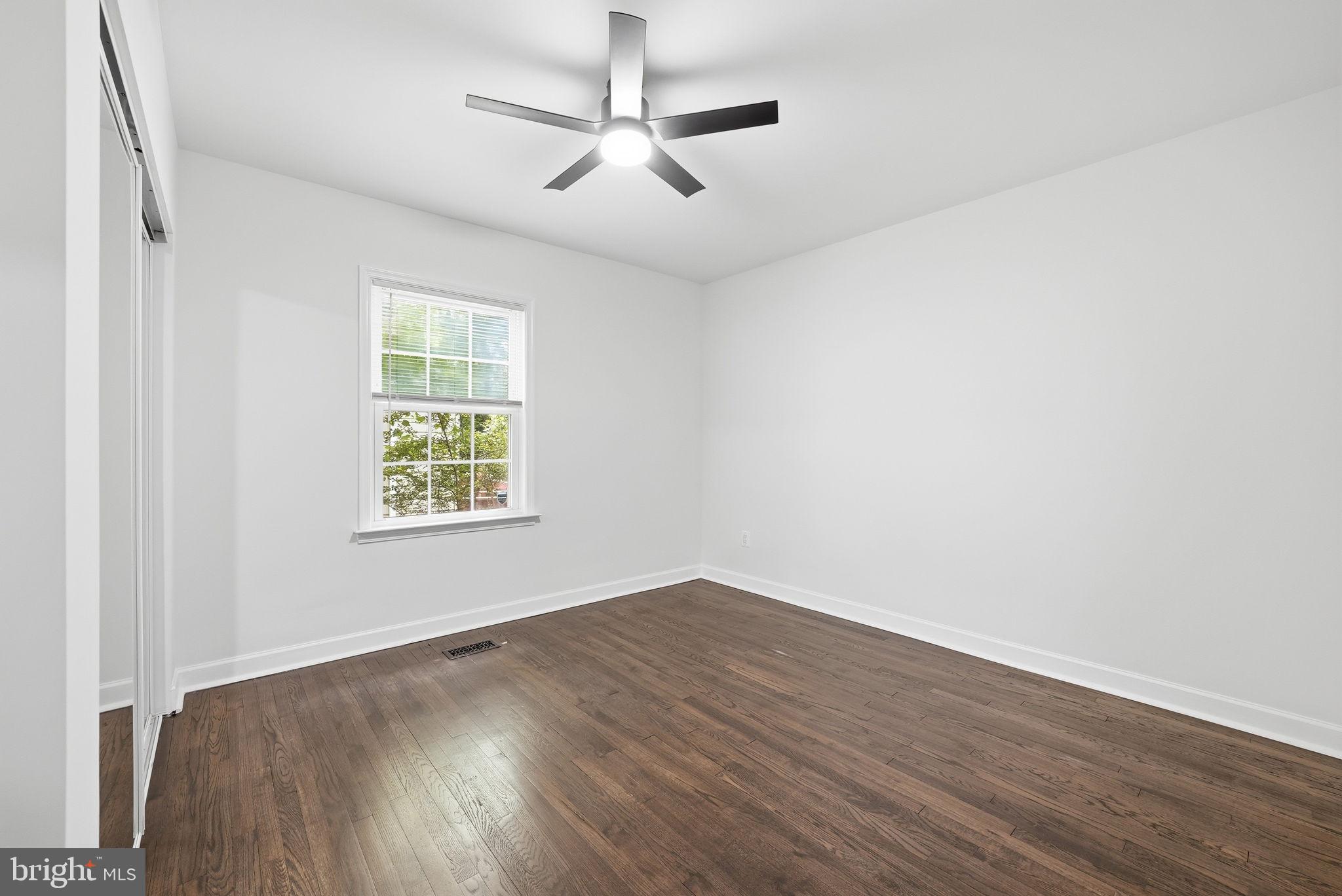 2828 West George Mason Road Falls Church, VA 22042 - Photo 18 of 36 Main level bedroom #3