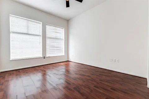 $180,000 | 3505 Sage Road, Unit 1104, Houston, TX 77056