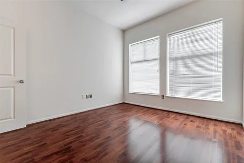 $180,000 | 3505 Sage Road, Unit 1104, Houston, TX 77056