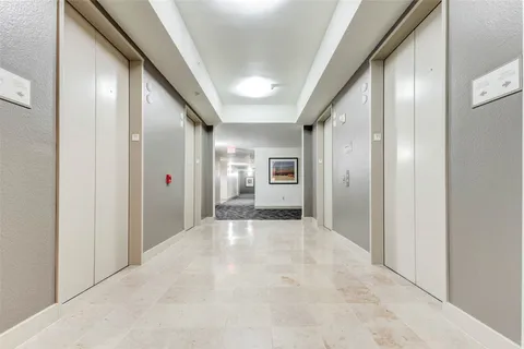 $180,000 | 3505 Sage Road, Unit 1104, Houston, TX 77056