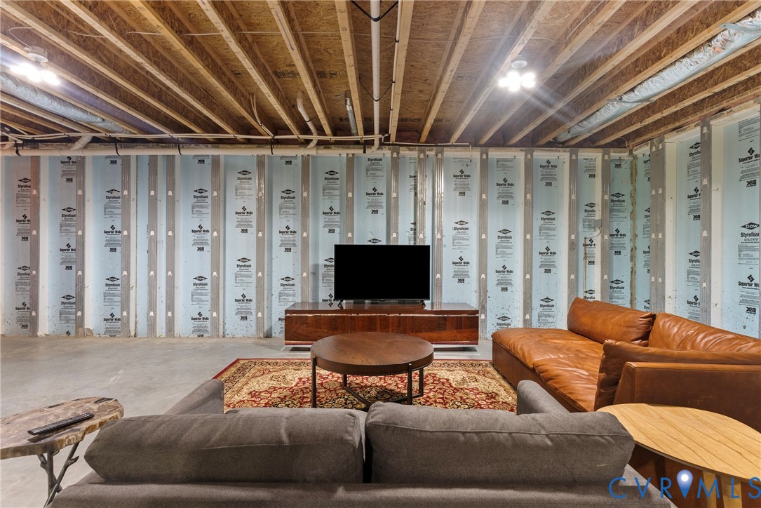 3763 Old Ridge Road Farmville, VA 23901 - Photo 27 of 44 Living room featuring concrete floors