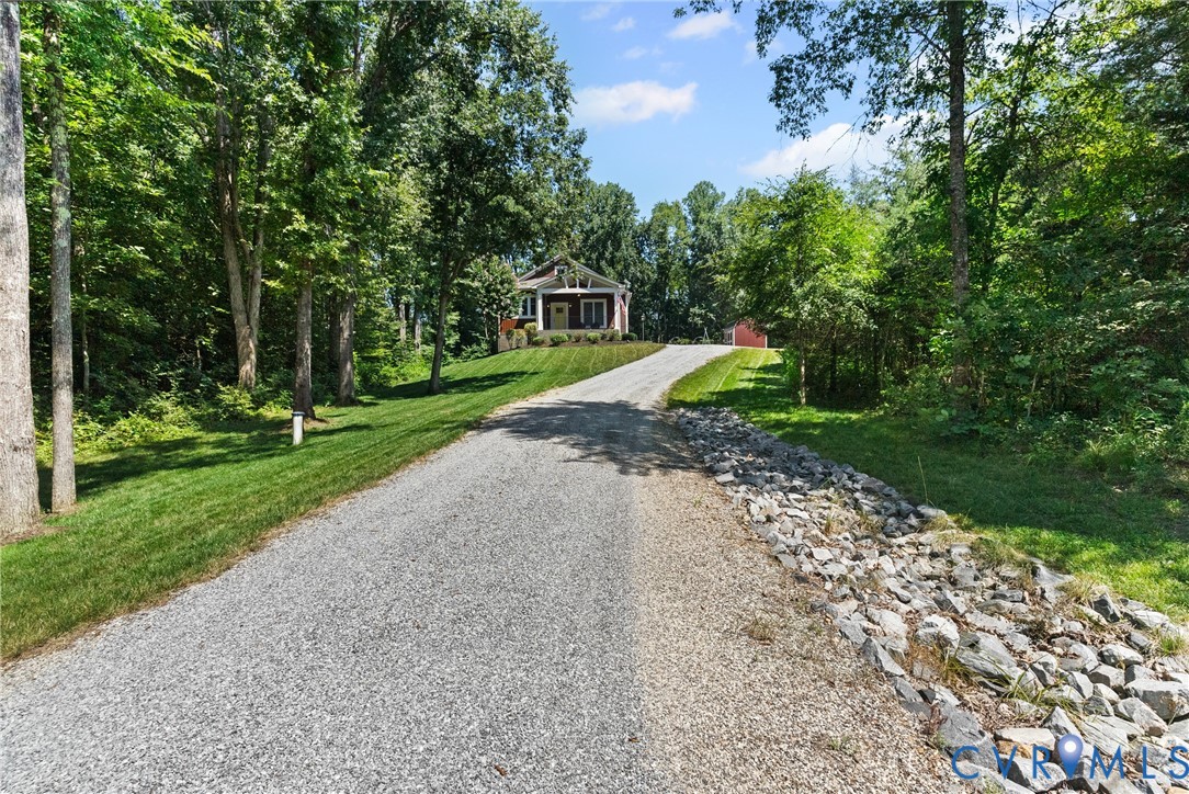 3763 Old Ridge Road Farmville, VA 23901 - Photo 31 of 44 View of dirt / gravel driveway