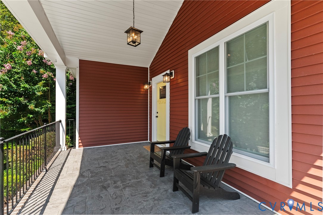 3763 Old Ridge Road Farmville, VA 23901 - Photo 33 of 44 View of covered porch