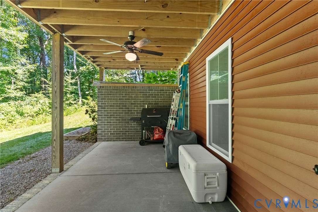 3763 Old Ridge Road Farmville, VA 23901 - Photo 37 of 44 View of patio / terrace featuring ceiling fan