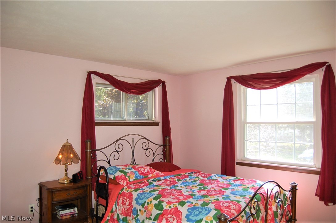274 Springmont Road Northfield, OH 44067 - Photo 14 of 25