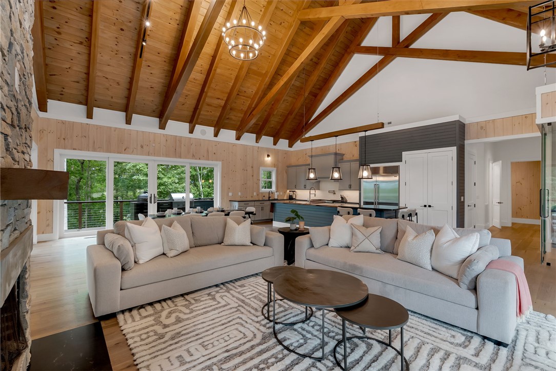 104 Windy Knob Trail Six Mile, SC 29682 - Photo 5 of 50