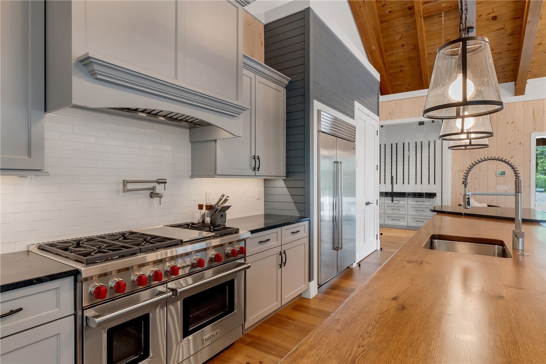 104 Windy Knob Trail Six Mile, SC 29682 - Photo 9 of 50