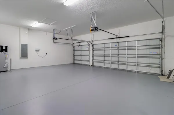 $3,195 | 3124 Hilliard Drive, Wesley Chapel, FL 33543