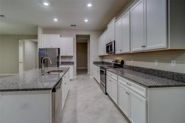 $3,195 | 3124 Hilliard Drive, Wesley Chapel, FL 33543