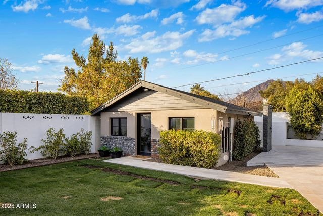 $4,387,000 | 5712 East Calle Camelia, Phoenix, AZ 85018