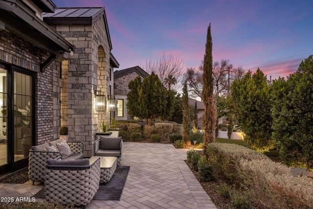$4,387,000 | 5712 East Calle Camelia, Phoenix, AZ 85018