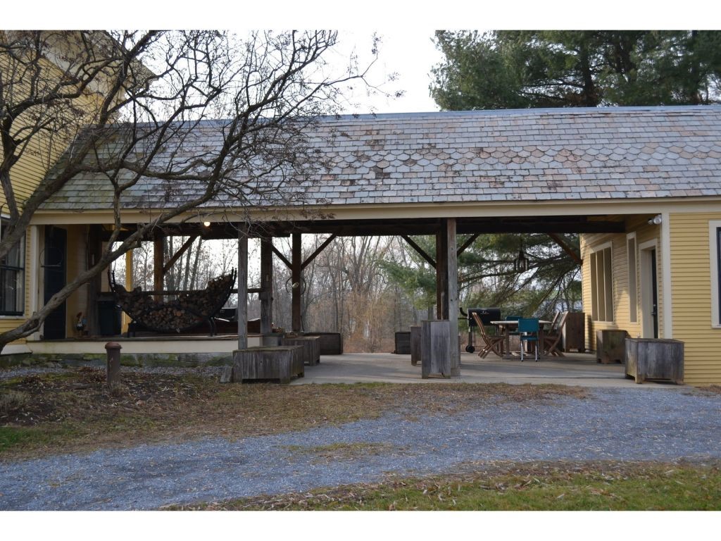 226 Little Chicago Road Ferrisburgh, VT 05456 - Photo 3 of 29