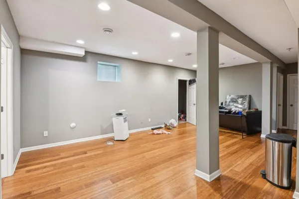 $3,150 | 3023 Dupont Avenue South, Unit 1, Minneapolis, MN 55408