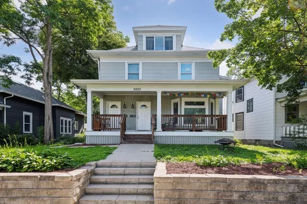 $3,150 | 3023 Dupont Avenue South, Unit 1, Minneapolis, MN 55408