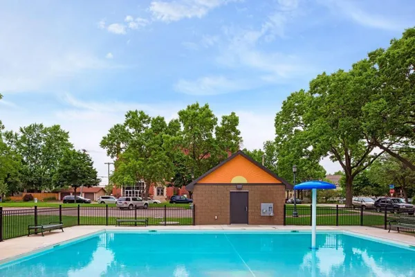 $3,150 | 3023 Dupont Avenue South, Unit 1, Minneapolis, MN 55408