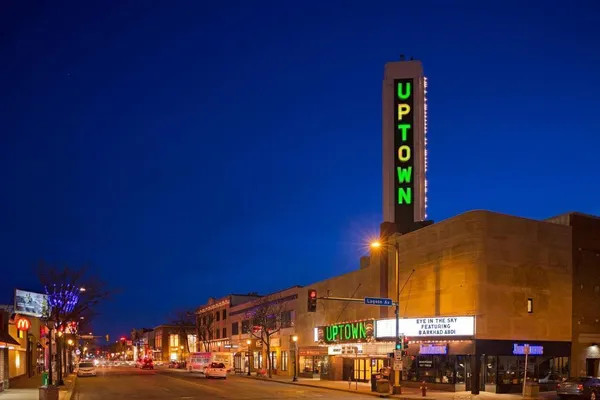 $3,150 | 3023 Dupont Avenue South, Unit 1, Minneapolis, MN 55408