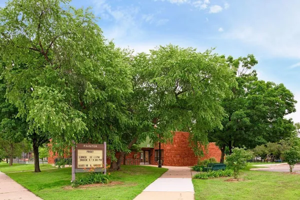 $3,150 | 3023 Dupont Avenue South, Unit 1, Minneapolis, MN 55408