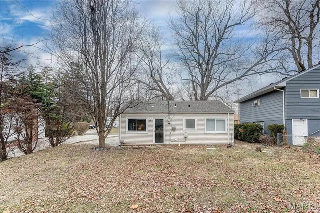 $125,000 | 9618 Holy Cross Road, Fairview Heights, IL 62208