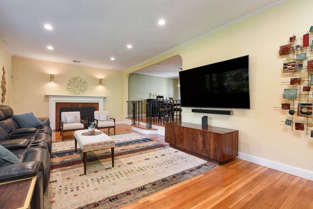 48 Fay Road Dedham, MA 02026 - Photo 3 of 33 Gallery Image 3