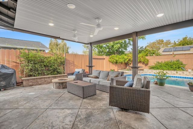 $1,299,000 | 7347 Ione Court, Dublin, CA 94568