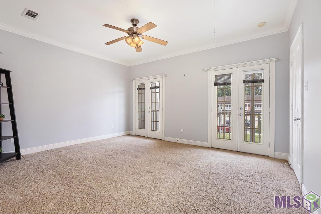 5162 Arlington Court Baton Rouge, LA 70820 - Photo 9 of 29 Primary bedroom